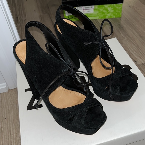 Black Schutz Platform Heels - Picture 4 of 4